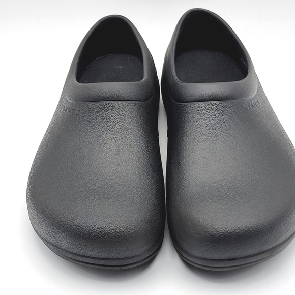 CROCS ON-THE-CLOCK LITERIDE WORK SLIP-ON. SIZE W-10 M-8. S1010 - Picture 2 of 7